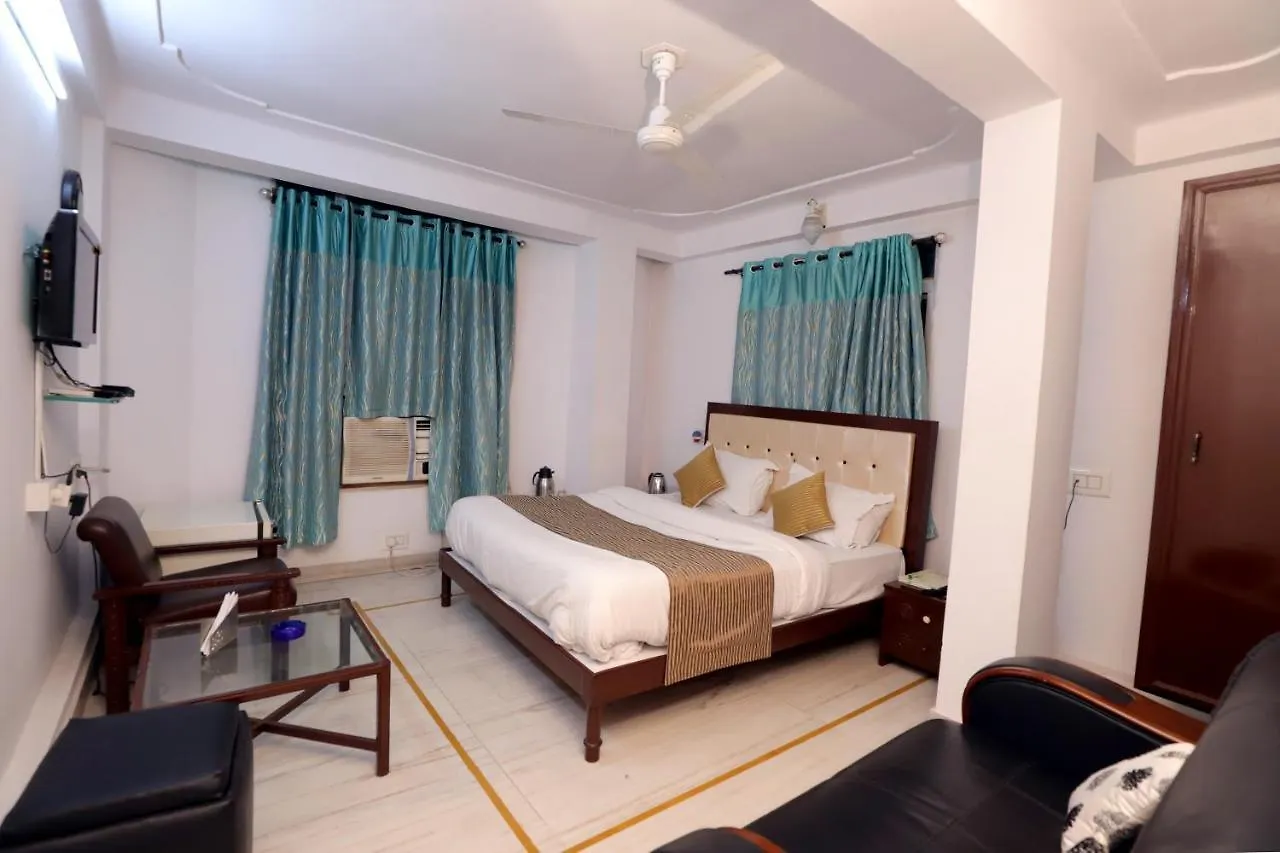 ***  Hotel Green View International Udaipur India